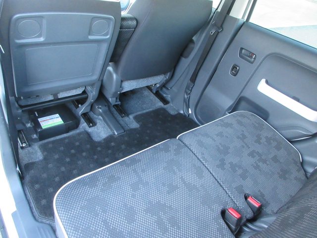 車両画像16