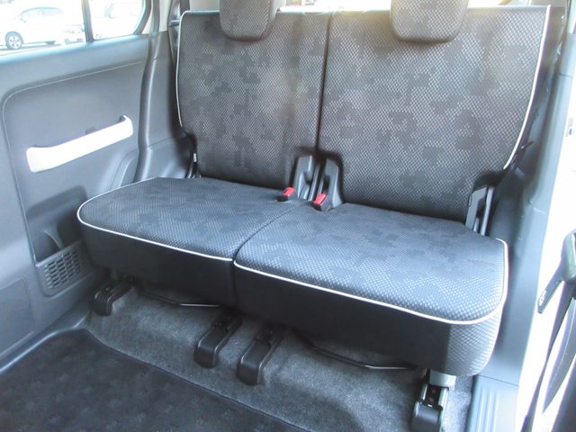 車両画像28