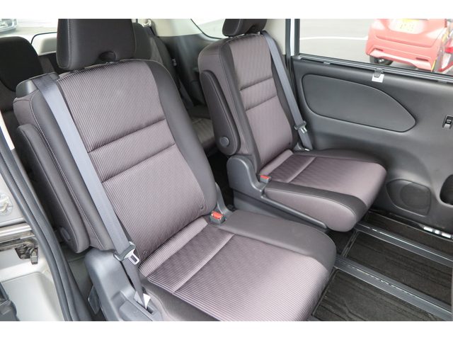 車両画像12
