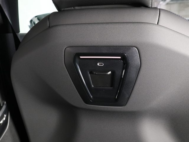 車両画像25