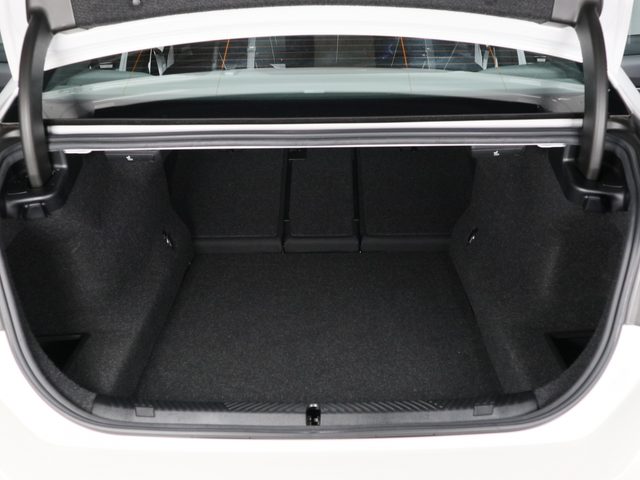 車両画像26