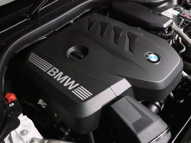 車両画像30