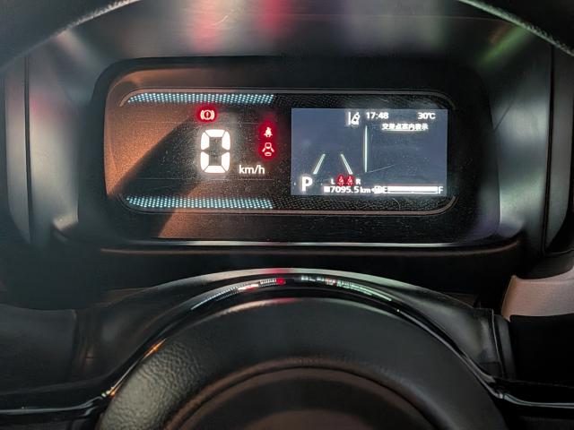 車両画像8
