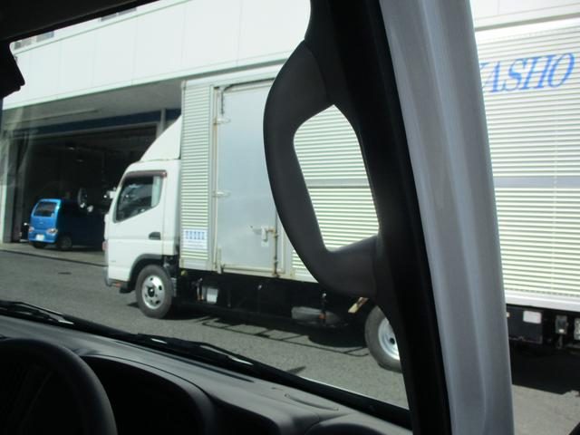車両画像18