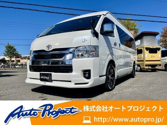 ハイエースバン　２ＷＤ　レクビィ　カントリークラブ
