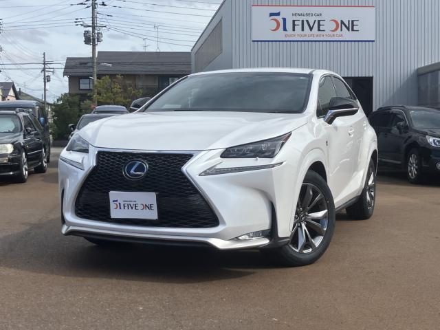 ＮＸ３００ｈ　ＡＷＤ　Ｆスポーツ