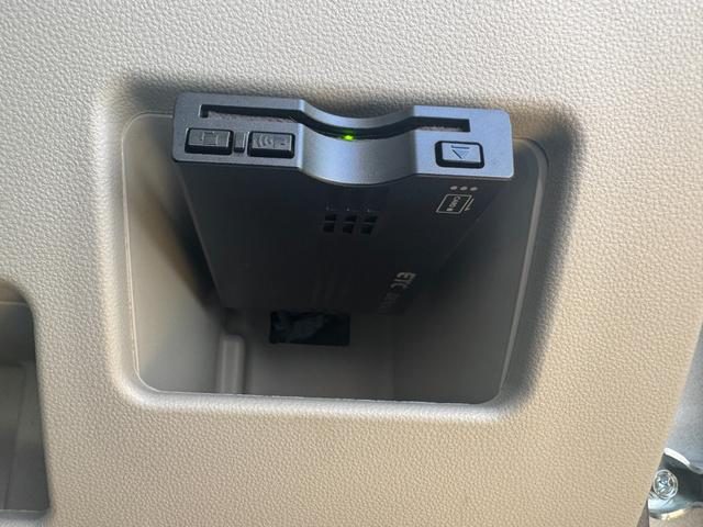 車両画像18