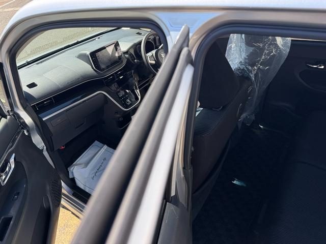 車両画像12