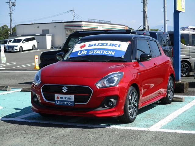 スイフト　ＨＹＢＲＩＤ　ＲＳ　３型