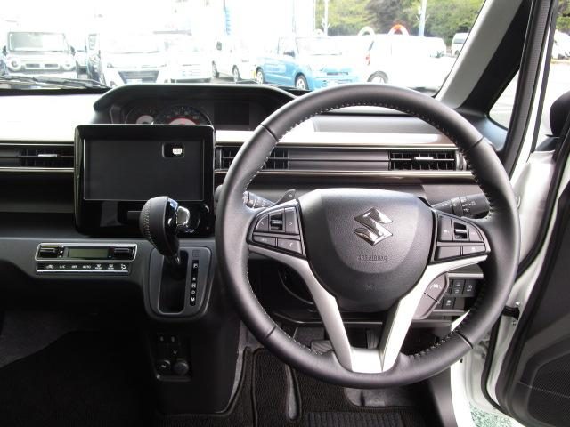 車両画像16