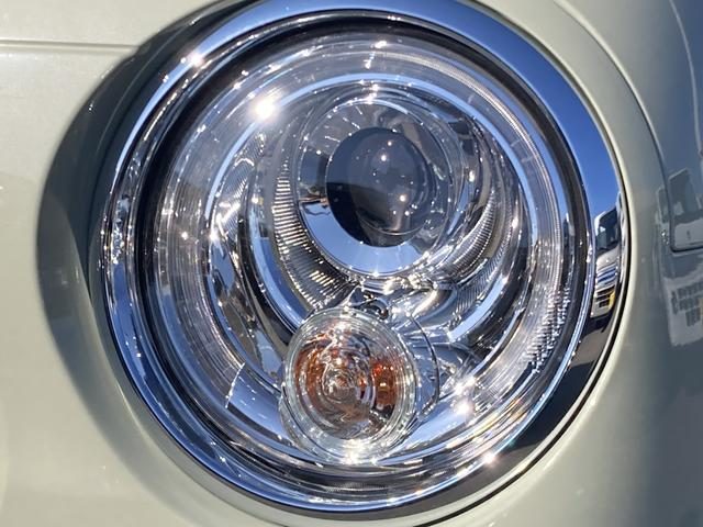 車両画像11