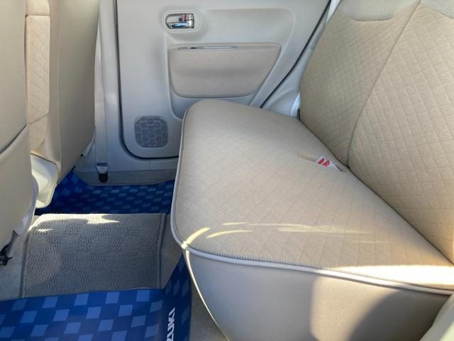 車両画像10