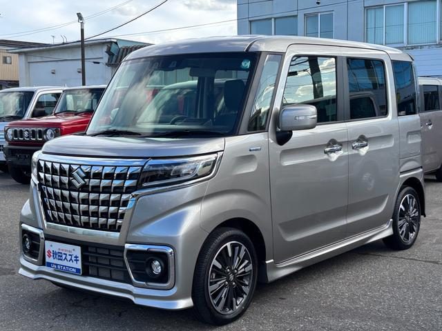 スペーシア　カスタム　４ＷＤ　カスタム　ＨＹＢＲＩＤ　ＸＳターボ　３型