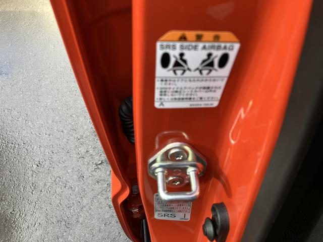 車両画像16