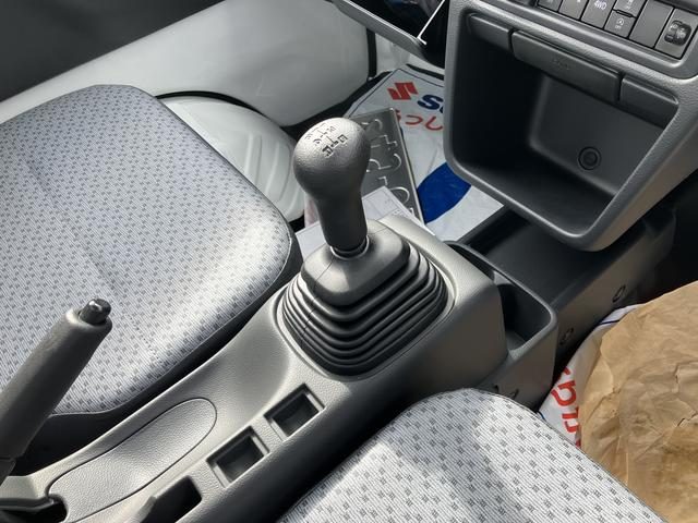 車両画像16