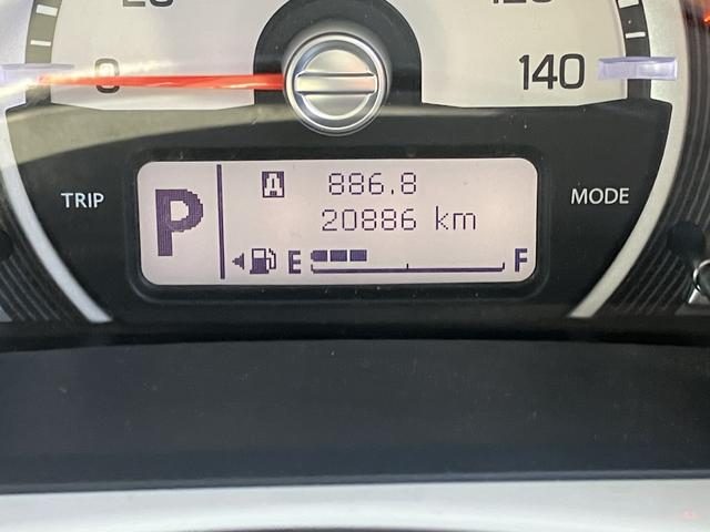 車両画像12
