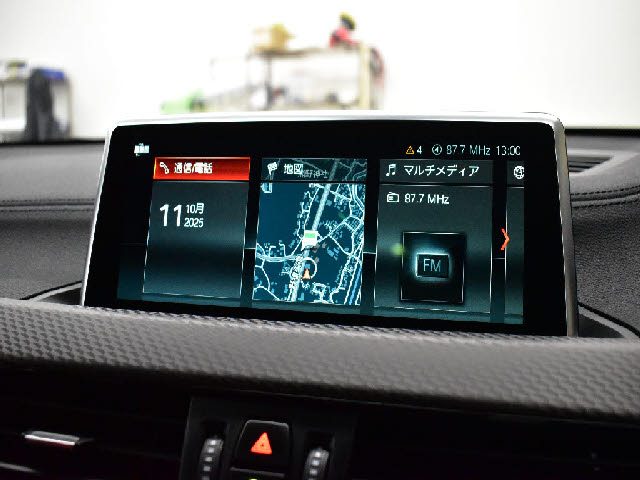 車両画像10
