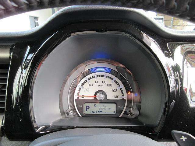 車両画像8