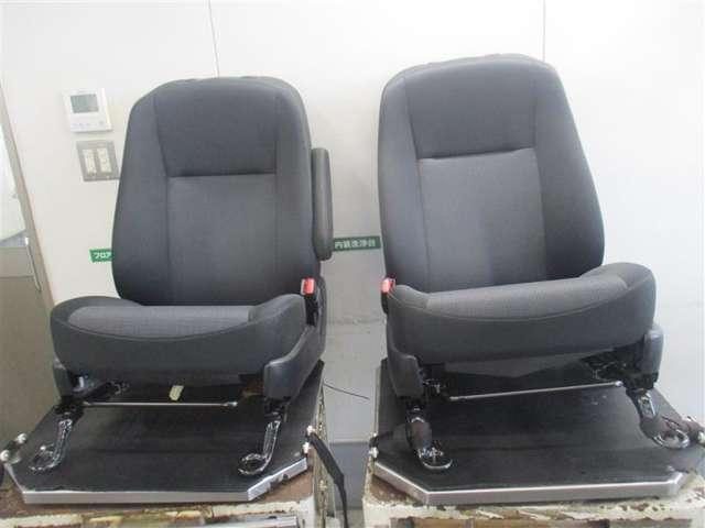 車両画像11