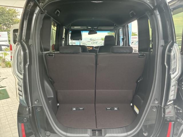 車両画像12