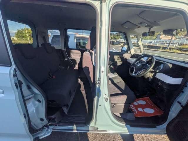 車両画像11