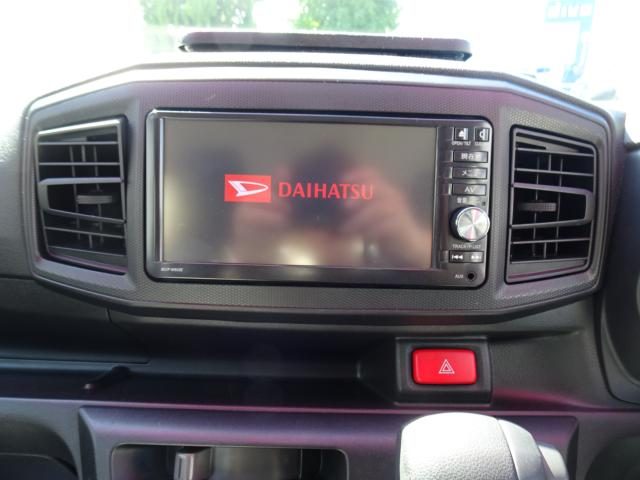 車両画像12