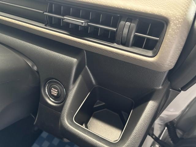 車両画像13