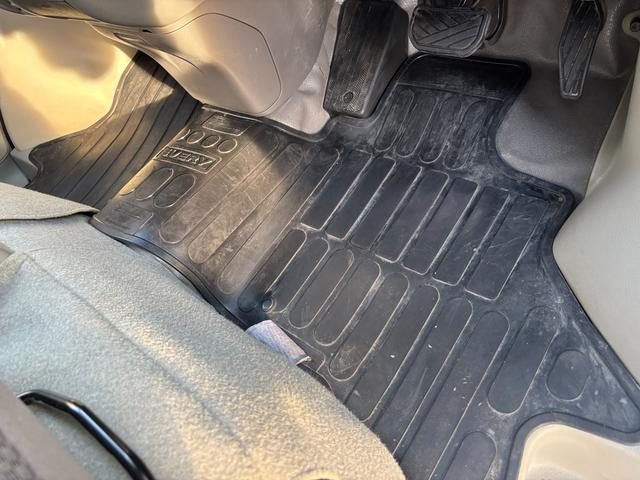 車両画像18