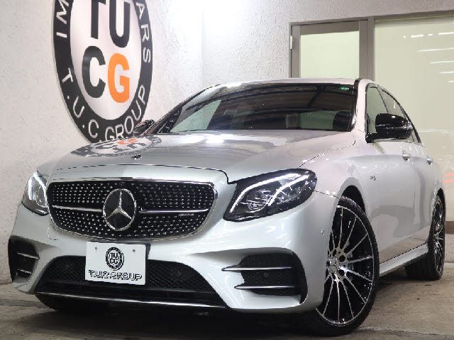 メルセデスＡＭＧ　Ｅクラス　セダン　Ｅ４３　４マチック