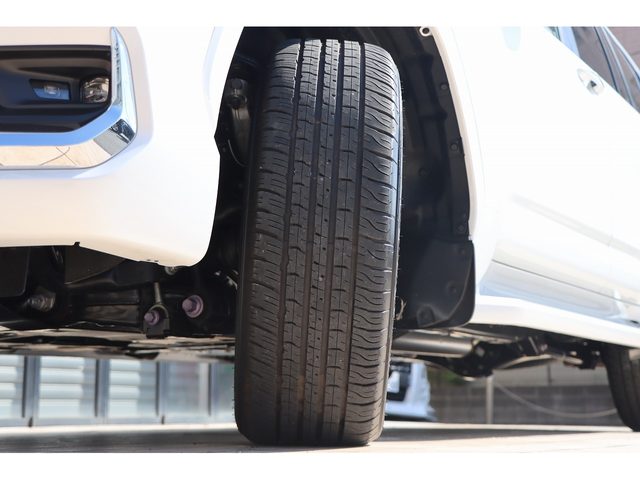 車両画像28