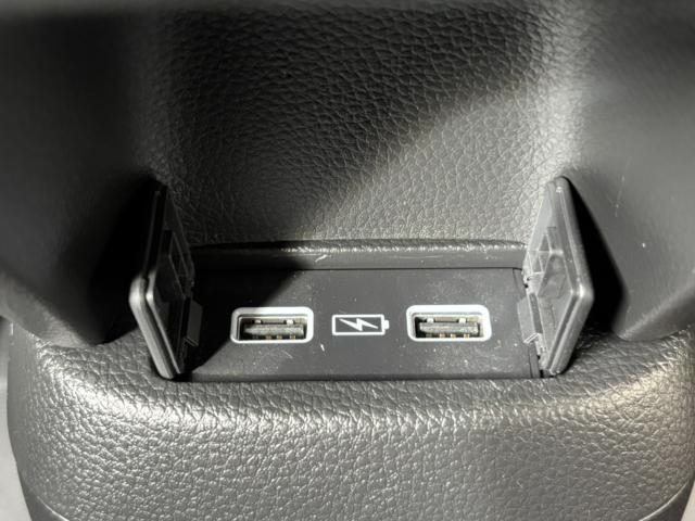 車両画像26