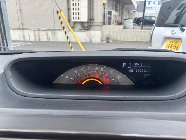 車両画像12