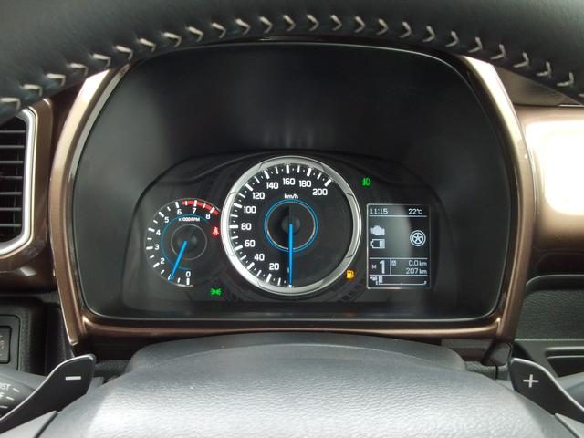 車両画像10