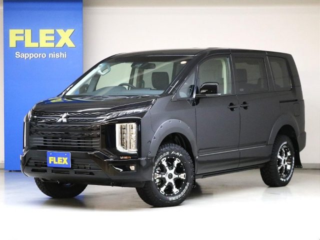 デリカ　Ｄ：５　４ＷＤ　ブラックエディション