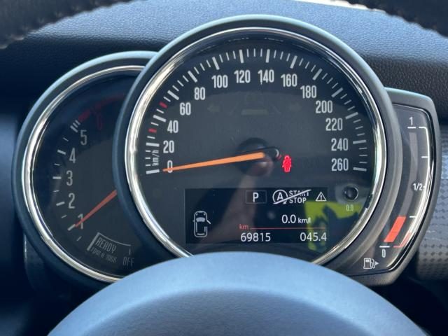 車両画像23