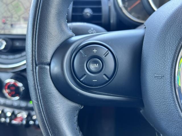 車両画像26