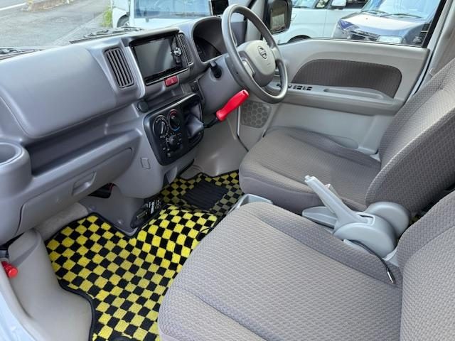 車両画像14