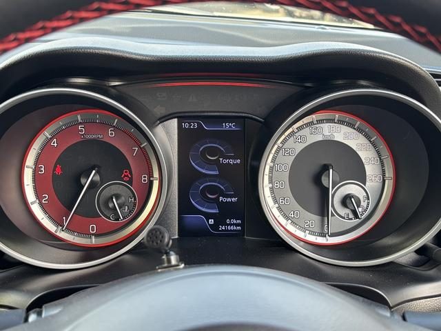 車両画像13