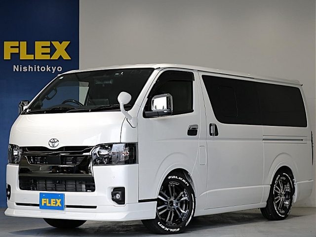 ハイエースバン　２ＷＤ　５Ｄ２．８ＤＴスーパーＧＬダークプライム
