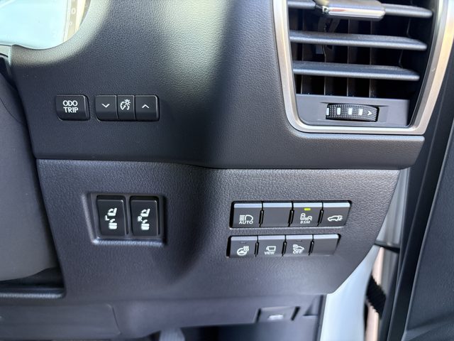 車両画像15
