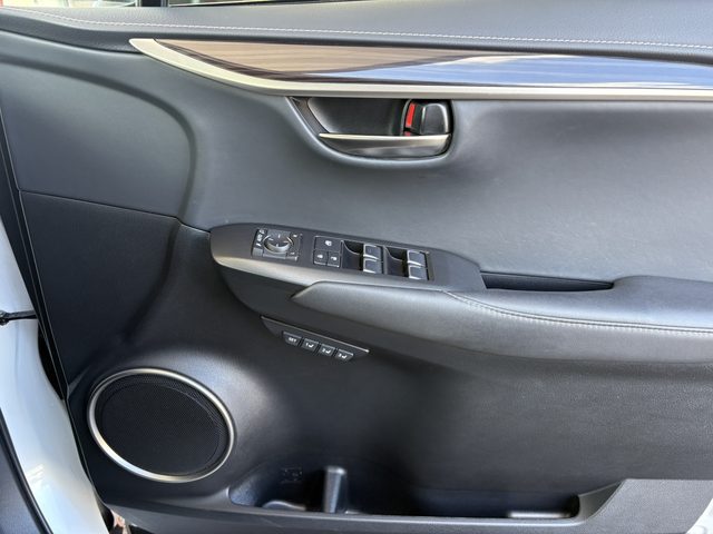 車両画像25