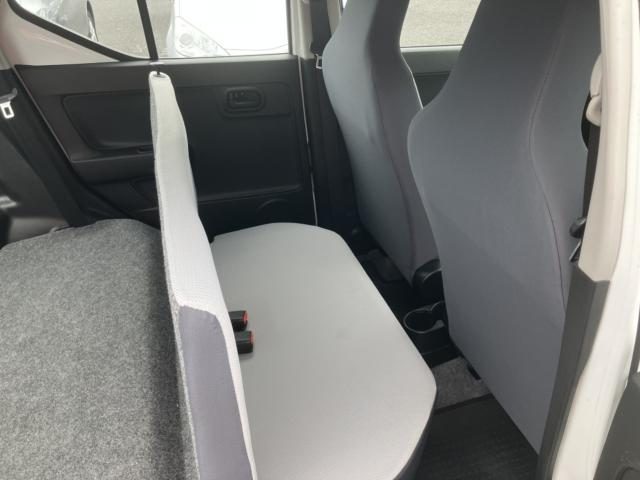 車両画像16