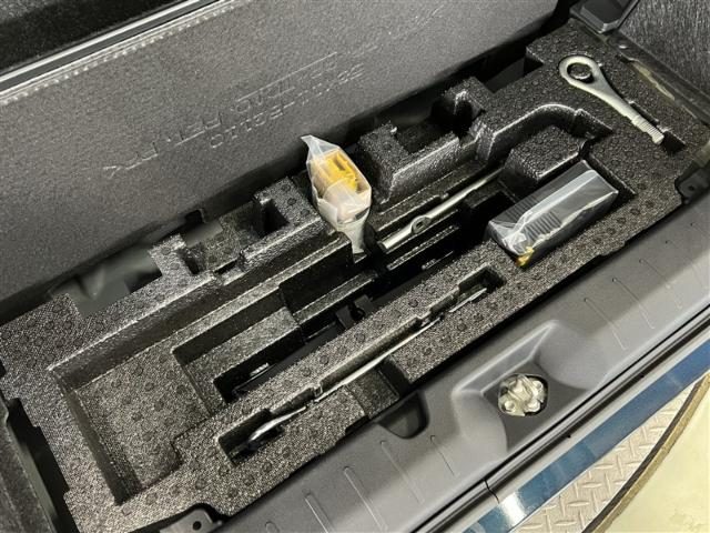 車両画像18