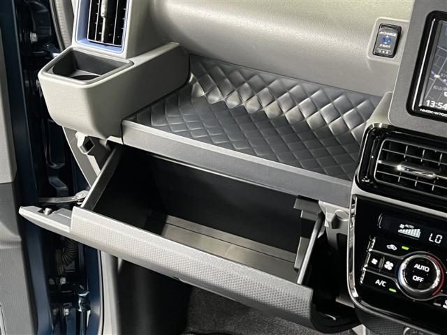 車両画像27