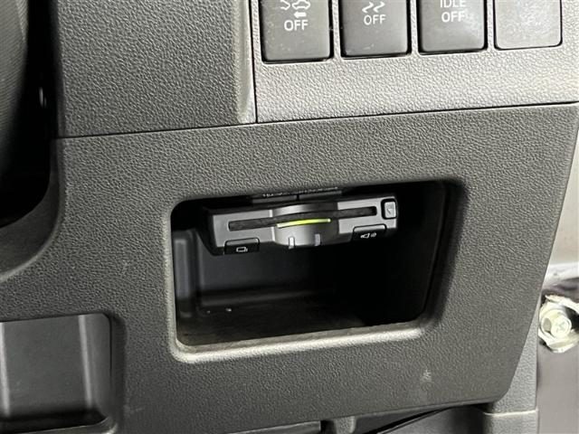 車両画像18