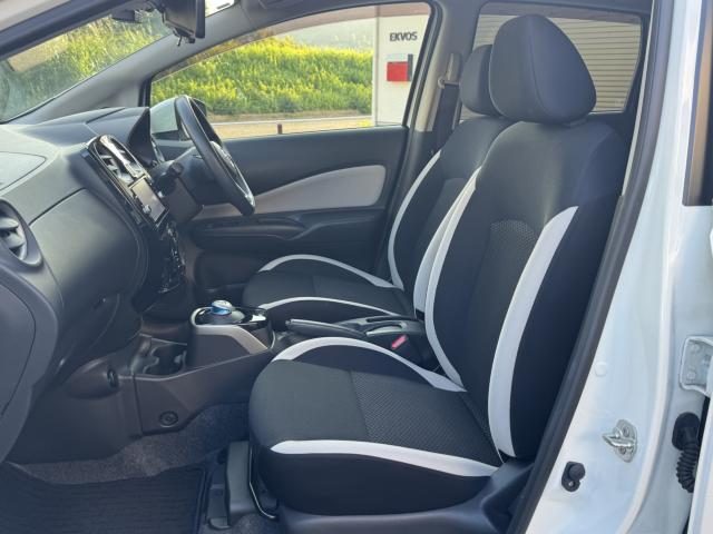 車両画像12