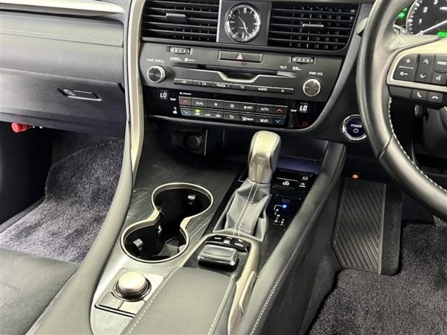 車両画像30
