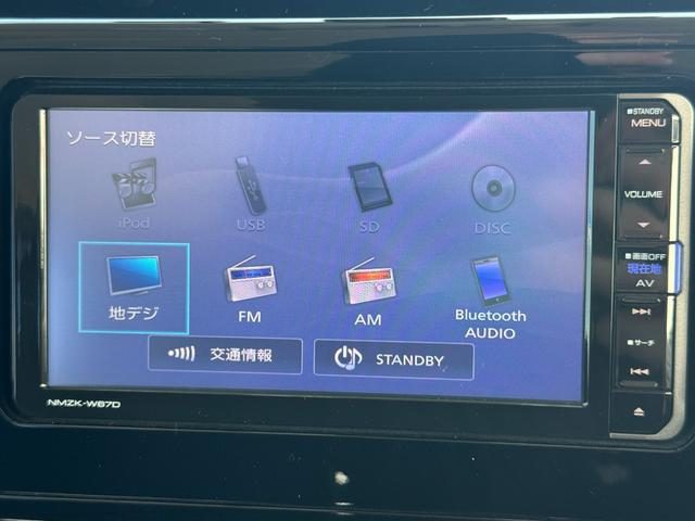 車両画像23