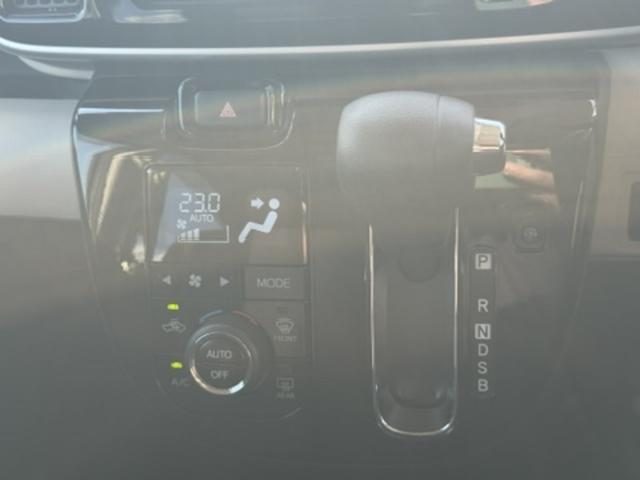 車両画像24