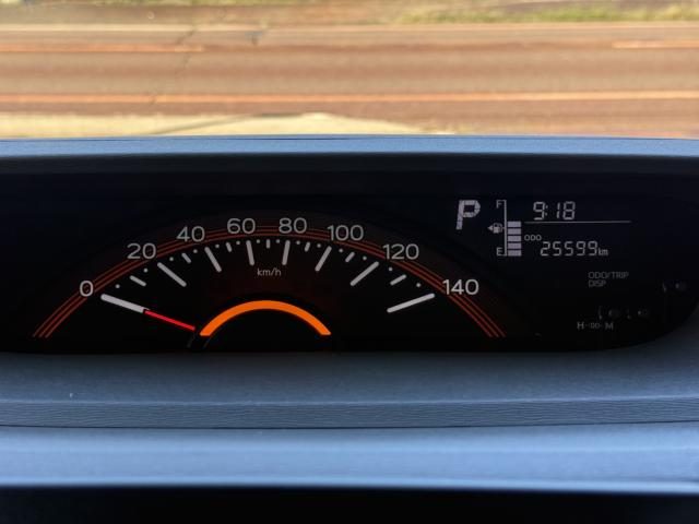 車両画像8